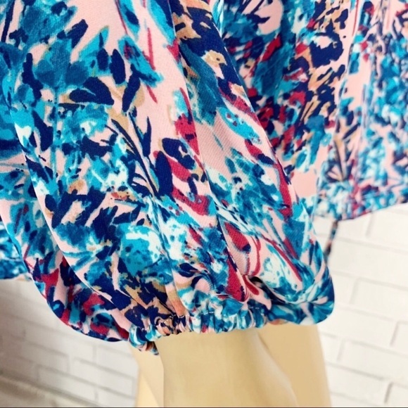 Parker Women’s Off the Shoulder English Top - Picture 6 of 8